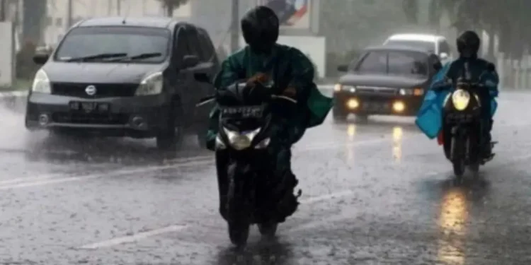 BPBD Sumsel imbau warga waspadai banjir dan longsor