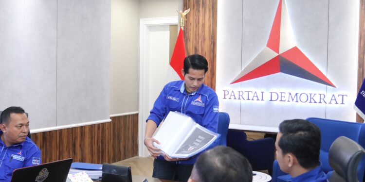 Tak Hanya Cerdas, Achmad Dudy Christman Buktikan Anak Muda Bisa Jadi Pemimpin Visioner